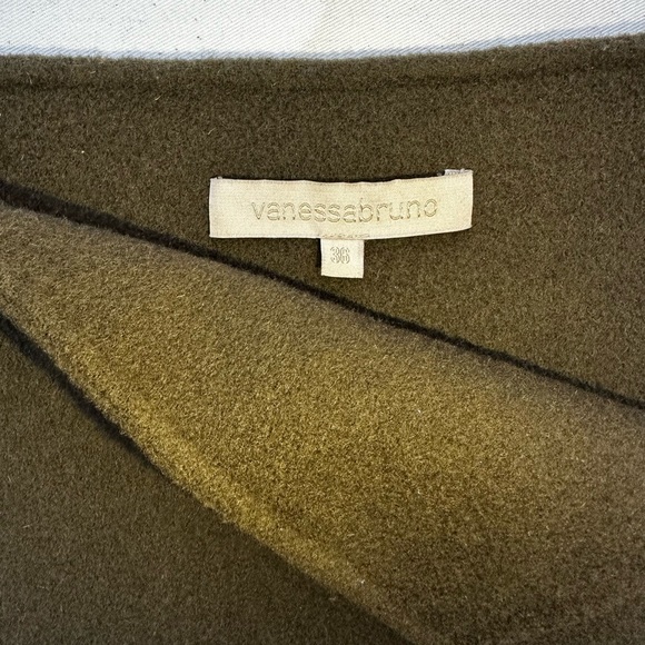 Vanessa Bruno Skirt - Picture 3 of 4